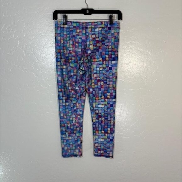 Zara Terez Leggings Womens Small Mosaic Print Capri ZT Performance Made USA Yoga - Picture 3 of 8